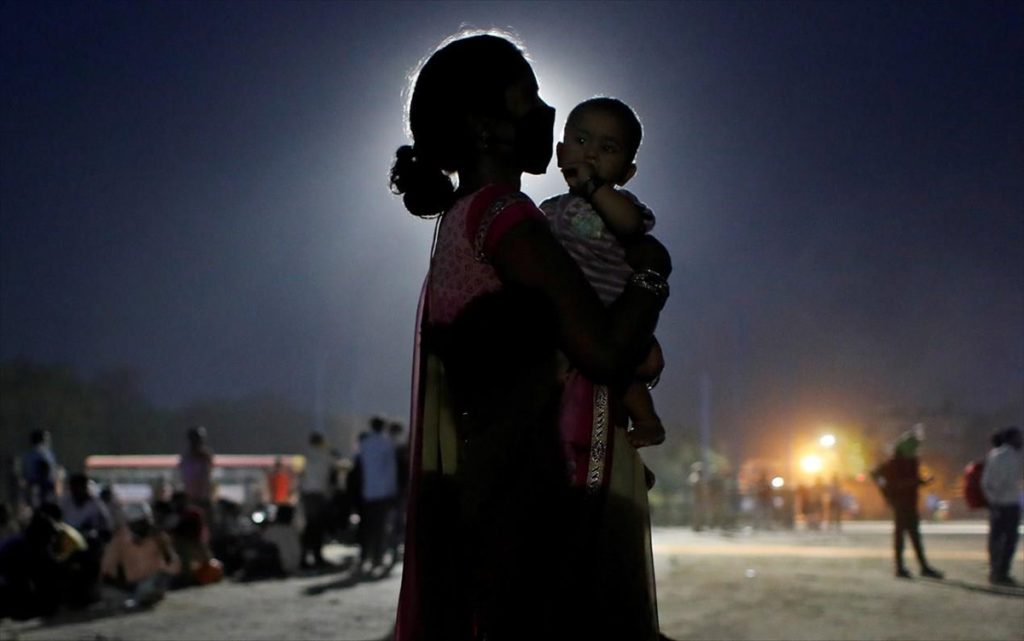 India calls in army to run facilities in Delhi as cases surge