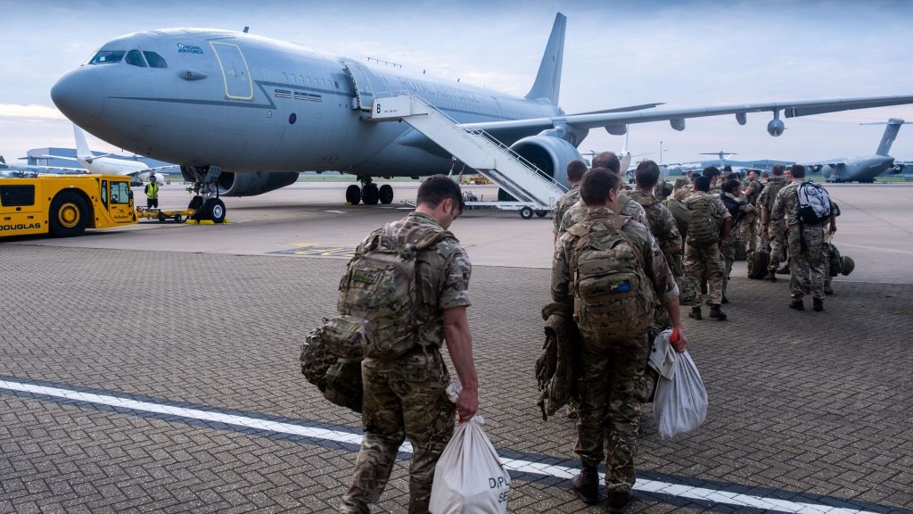 British troops begin deploying to help evacuate remaining UK nationals