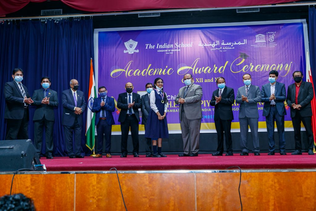 ISB honours toppers for academic excellence