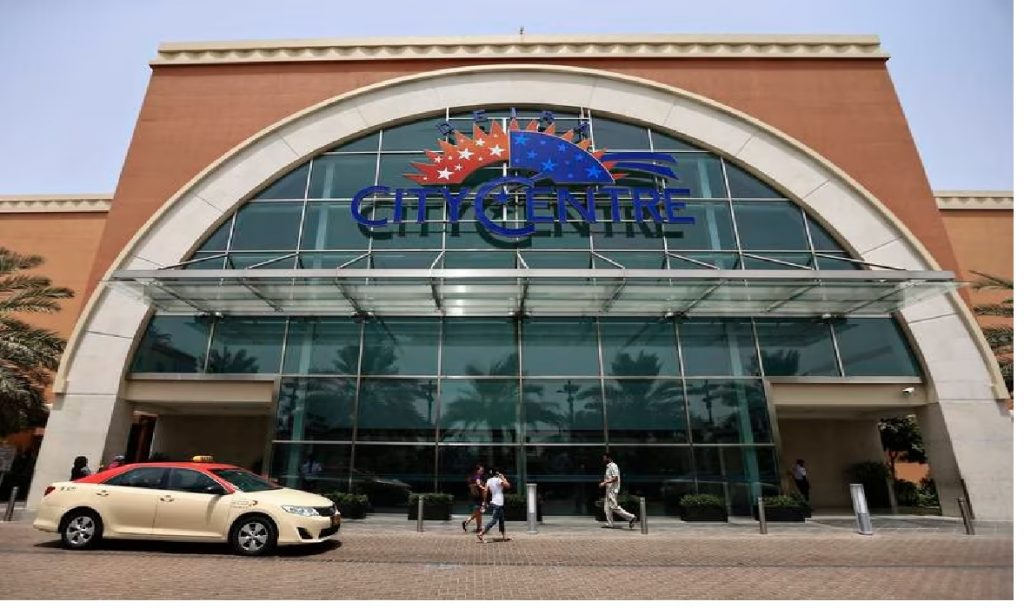 Dubai’s three-day visa event relocates after unexpected crowds